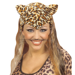 Čierne mačacie fúzy